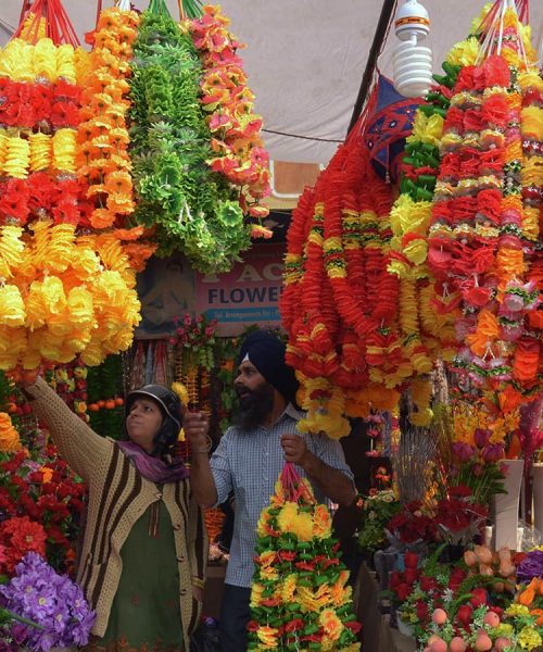 काठमाडौँ महानगरले लगायो प्लास्टिकजन्य फूलको प्रयोगमा रोक