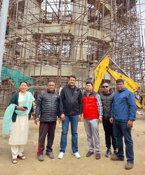मेलम्ची र सुन्दरीजलको पानी घरको आँगनबाटै काठमाडौंलाई जान्छ तर गोकर्णेश्वरकै जनता शुद्ध खानेपानीको अभावमा