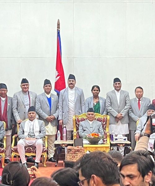 नवनियुक्त मन्त्रीहरूले लिए शपथ,एकीकृत समाजवादी पनि सहभागी