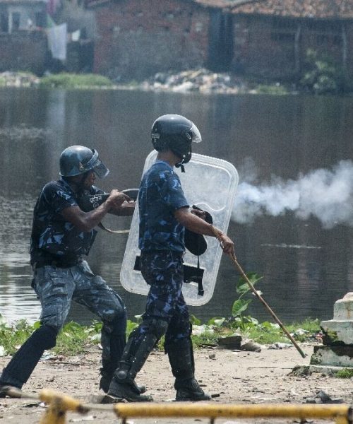 सुनसरीमा झडप,प्रहरीद्धारा ६ राउन्ड हवाई फायर