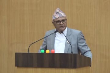 मुख्यमन्त्री कार्कीलाई हटाउन ओलीका दुबै रणनीति फेल खाएपछि ….