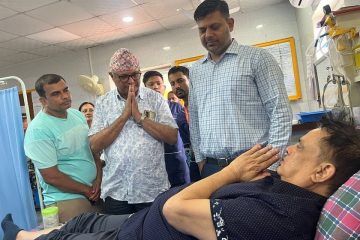 हास्य कलाकार हरिवंश आचार्य अस्पताल भर्ना