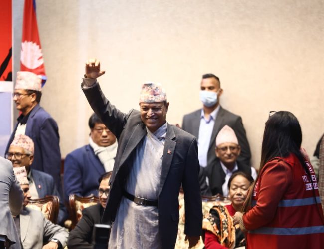 नेकपाका नेतासँग विचार मन्थन गर्न पाउँदा आलो घाउमा मलम लागेझैँ भएको छ : भीम रावल