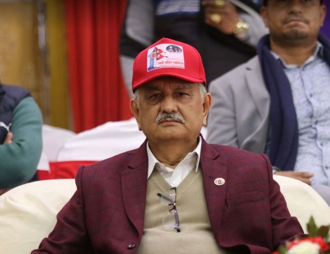 एमालेको महासचिवमा पोखरेल र पाण्डेबीच कडा टक्कर